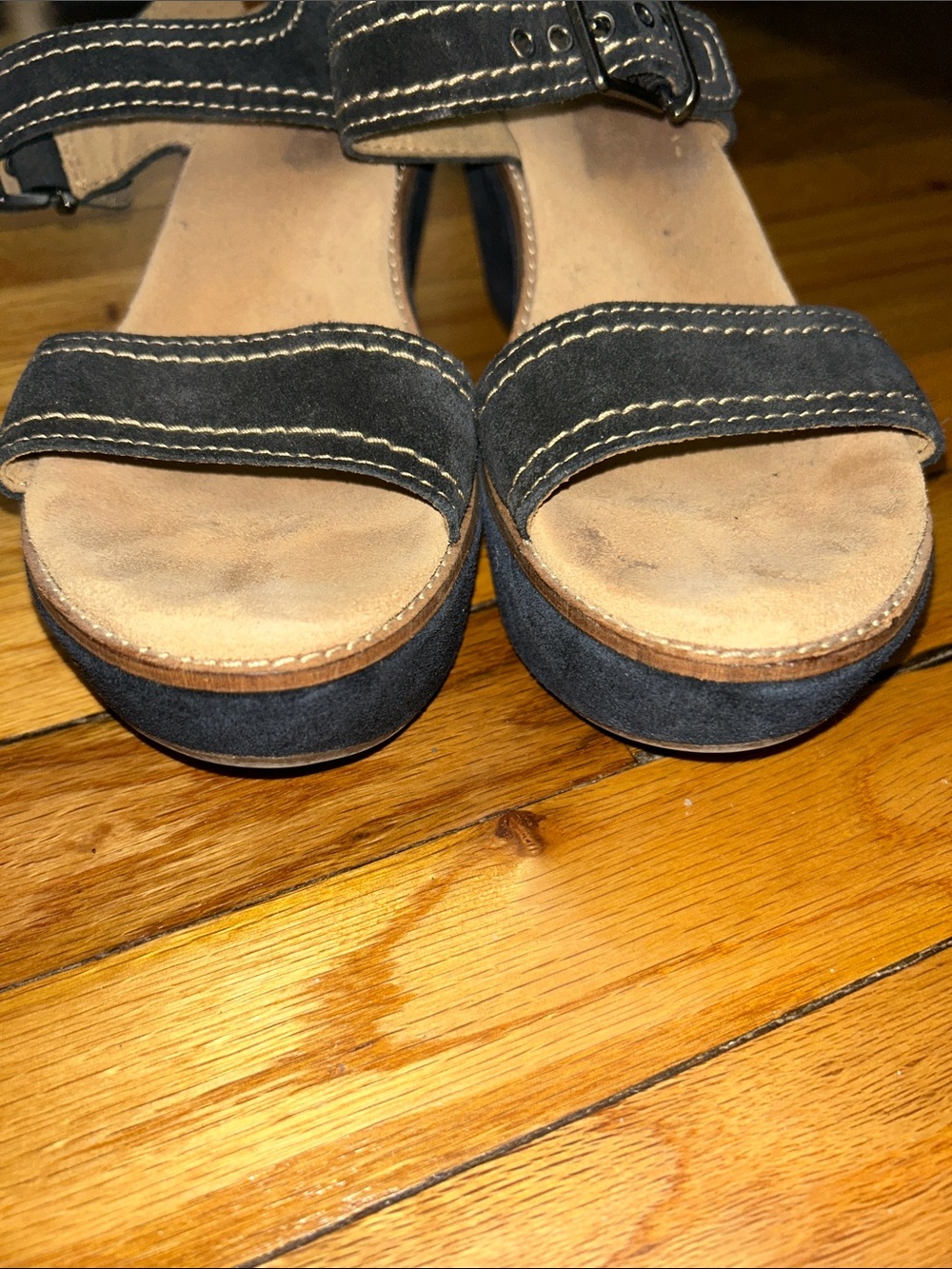 Clark’s Wedge Sandals - Picture 8 of 8